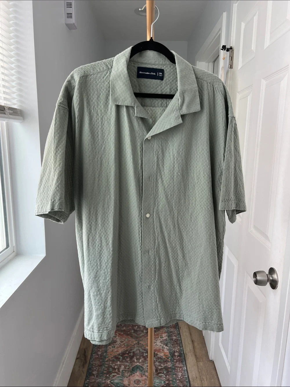 Abercrombie & Fitch Textured Button Up Short Sleeve Shirt Light Green Men's XXL - Picture 2 of 7